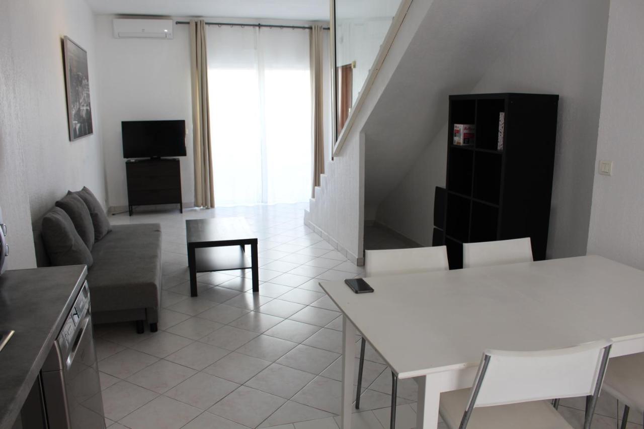 Residence Enzo Paradise Ла Сен-сюр-Мер Екстериор снимка